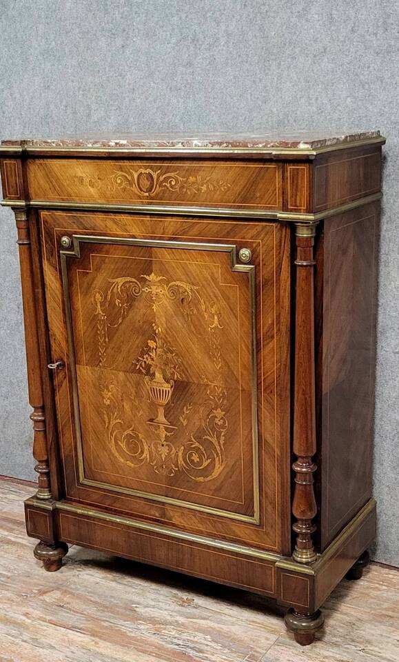 Buffet "Boulle" époque Napoléon III en marquèterie et joncs de cuivre
