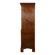 Antique mahogany commode, George III style, 19th century.