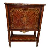 Buffet à vantaux style Louis XVI