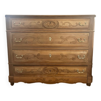 Oak chest of drawers