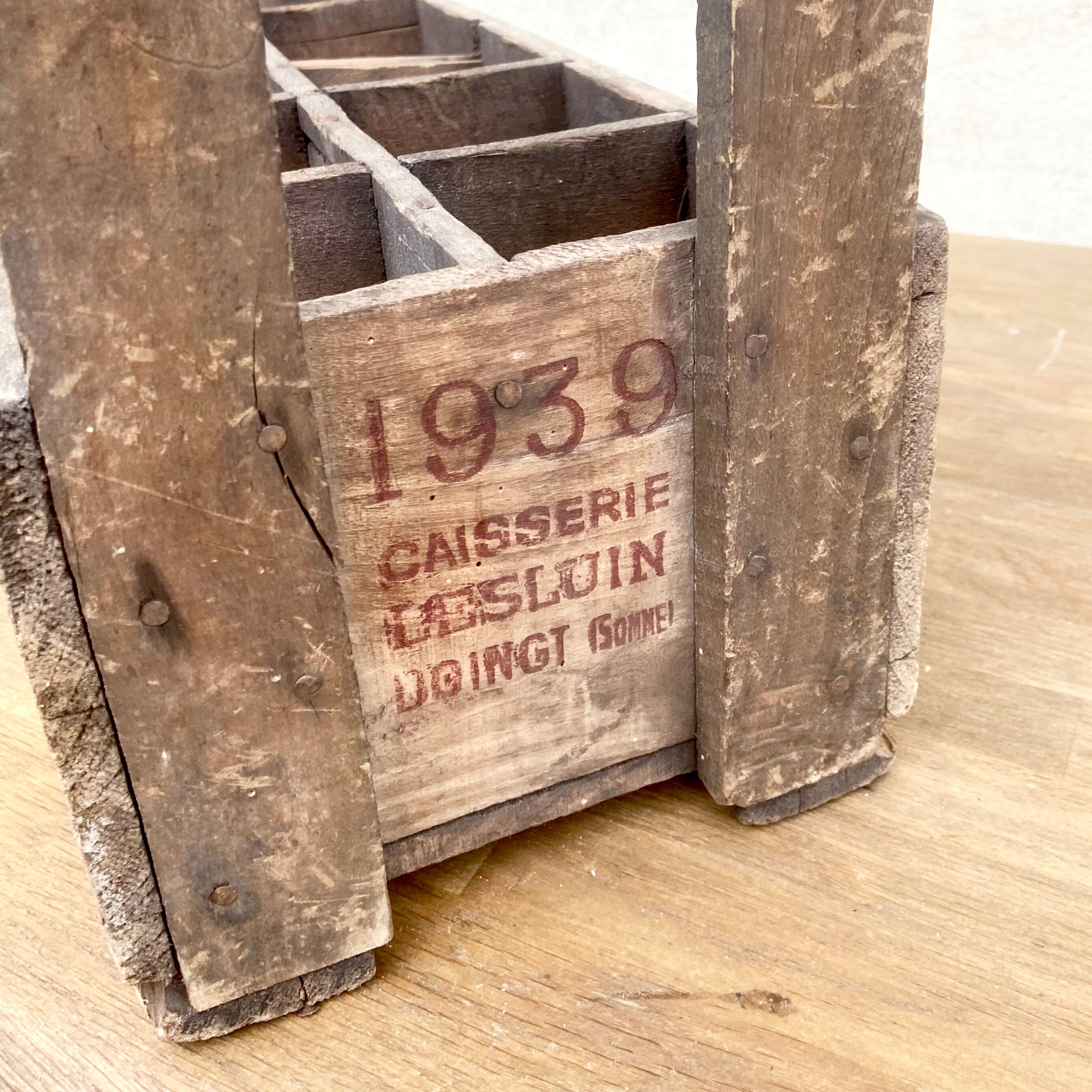 Casier en bois vintage pour 10 bouteilles