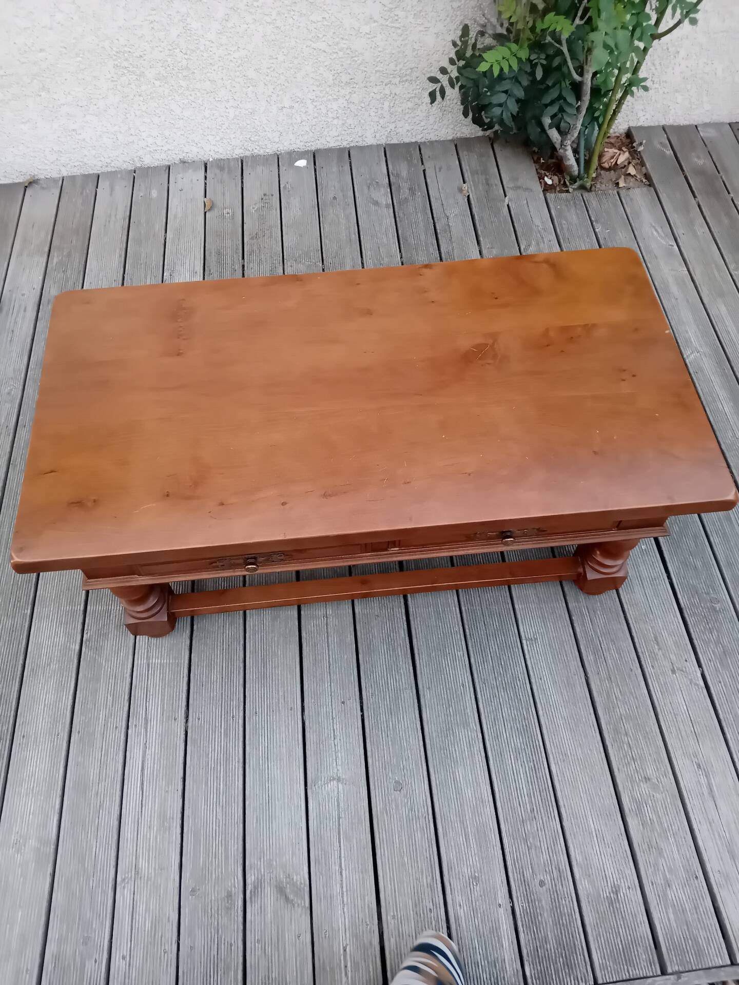 Coffee table