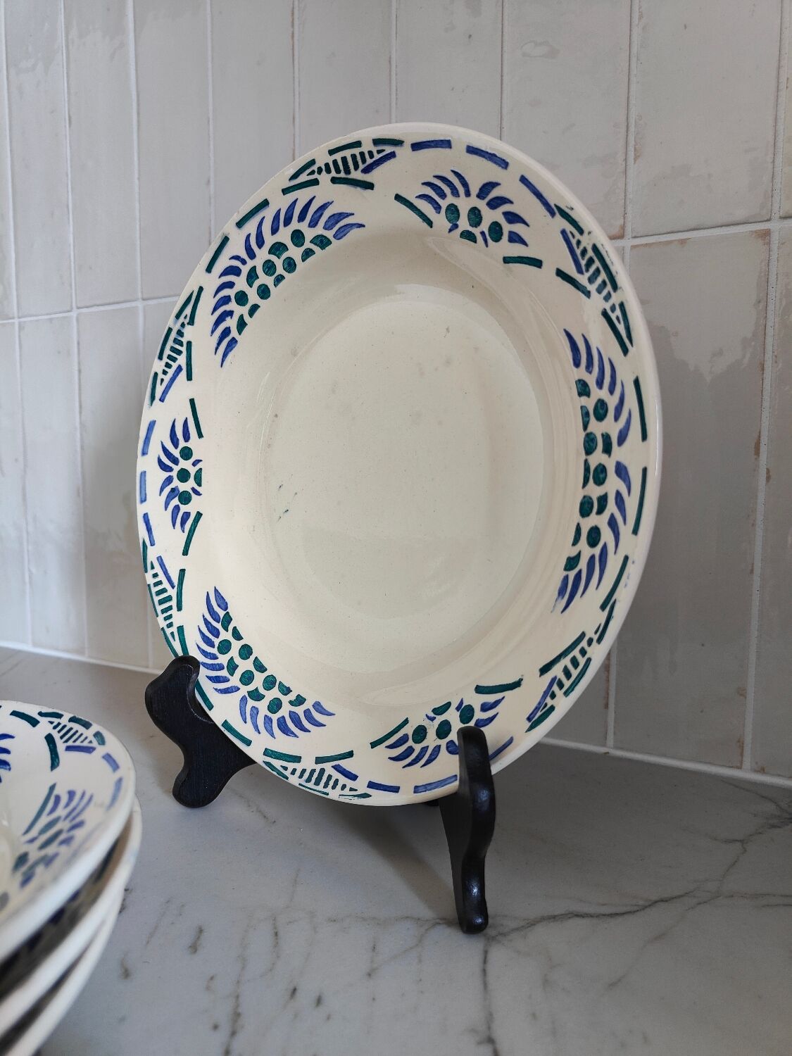 4 hollow plates