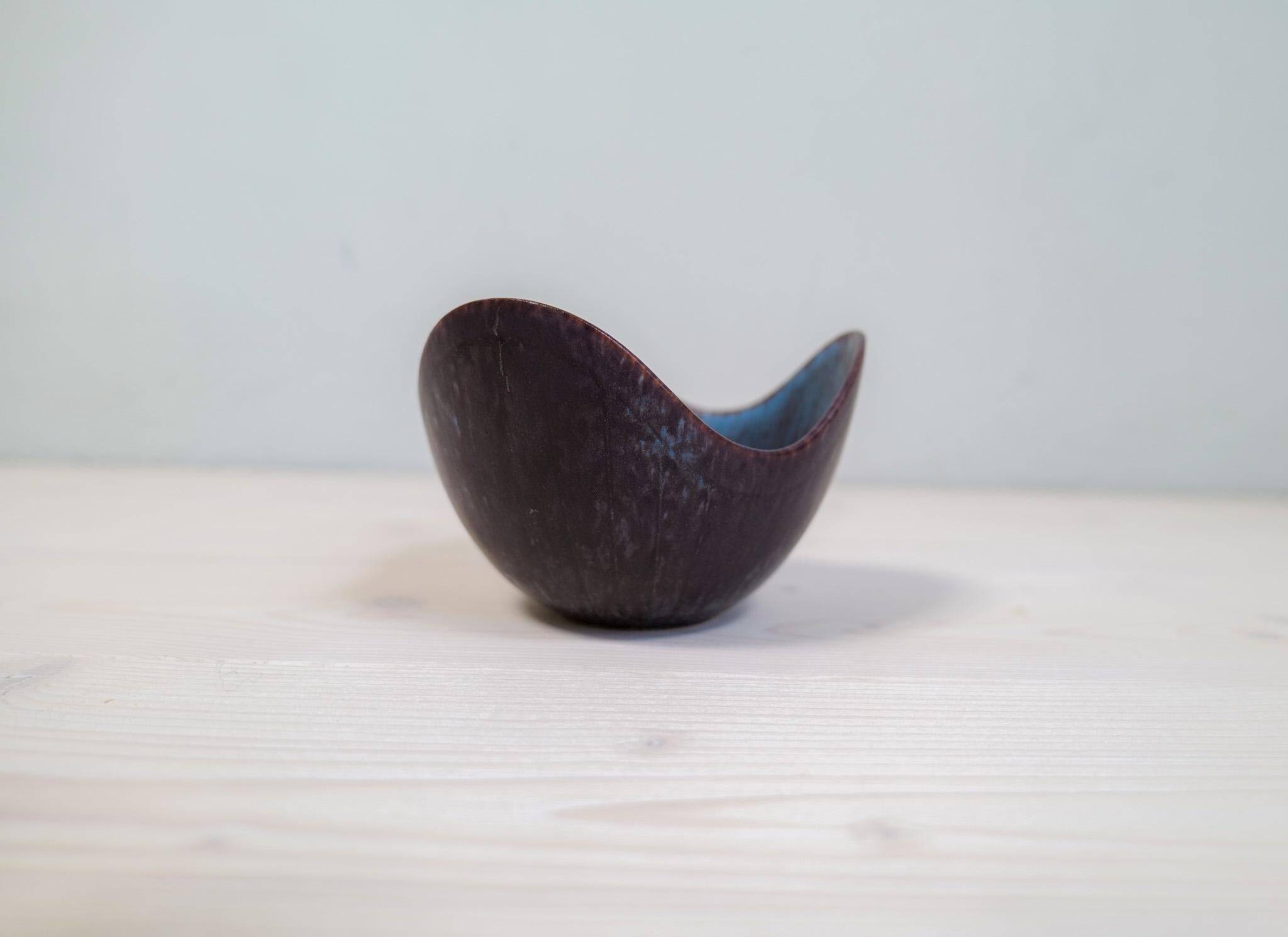 Mid-Century Modern Set of 5 Bowls Rörstrand Gunnar Nylund, Sweden, 1950s