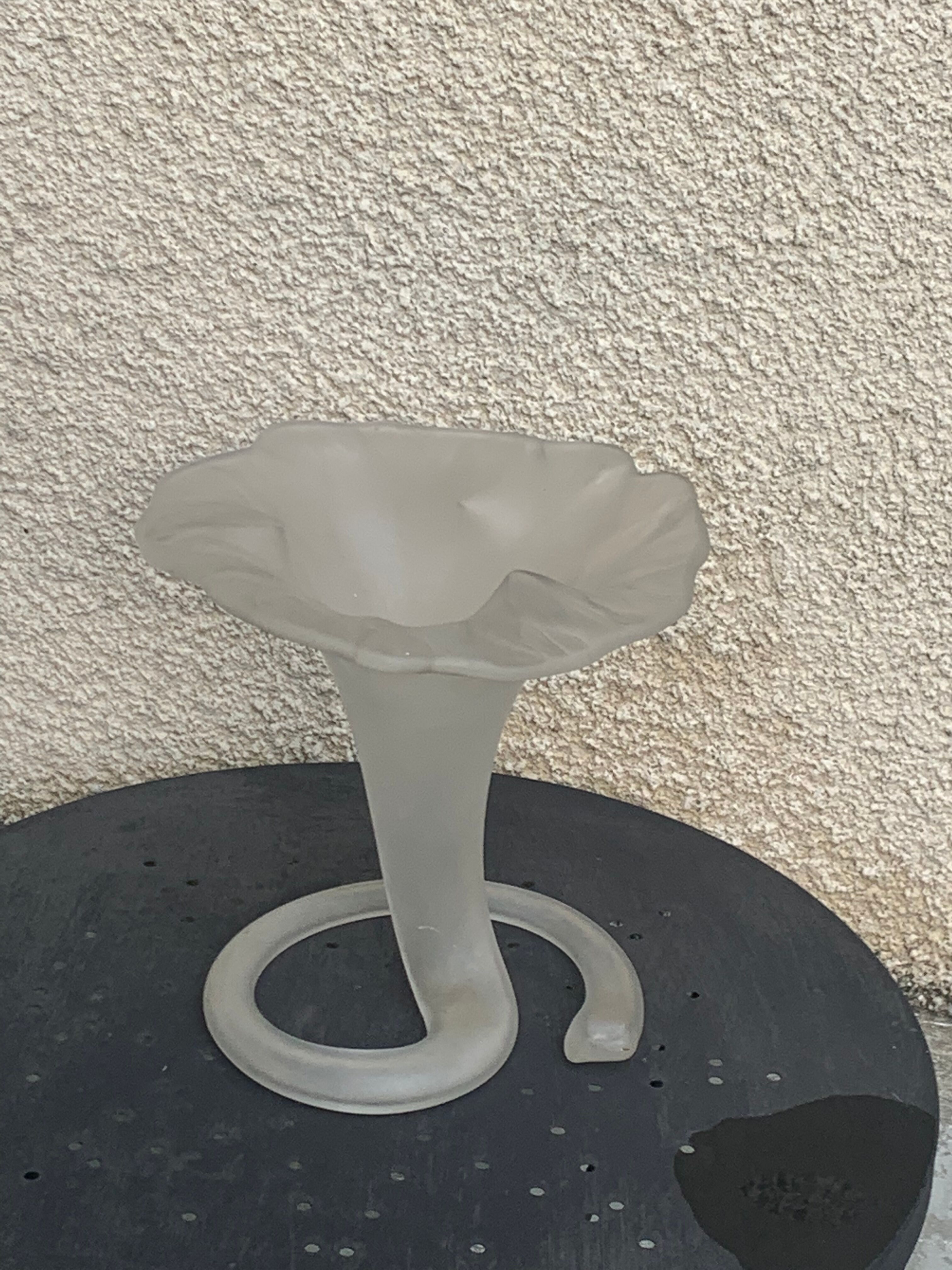 Corolla vase in antique frosted glass