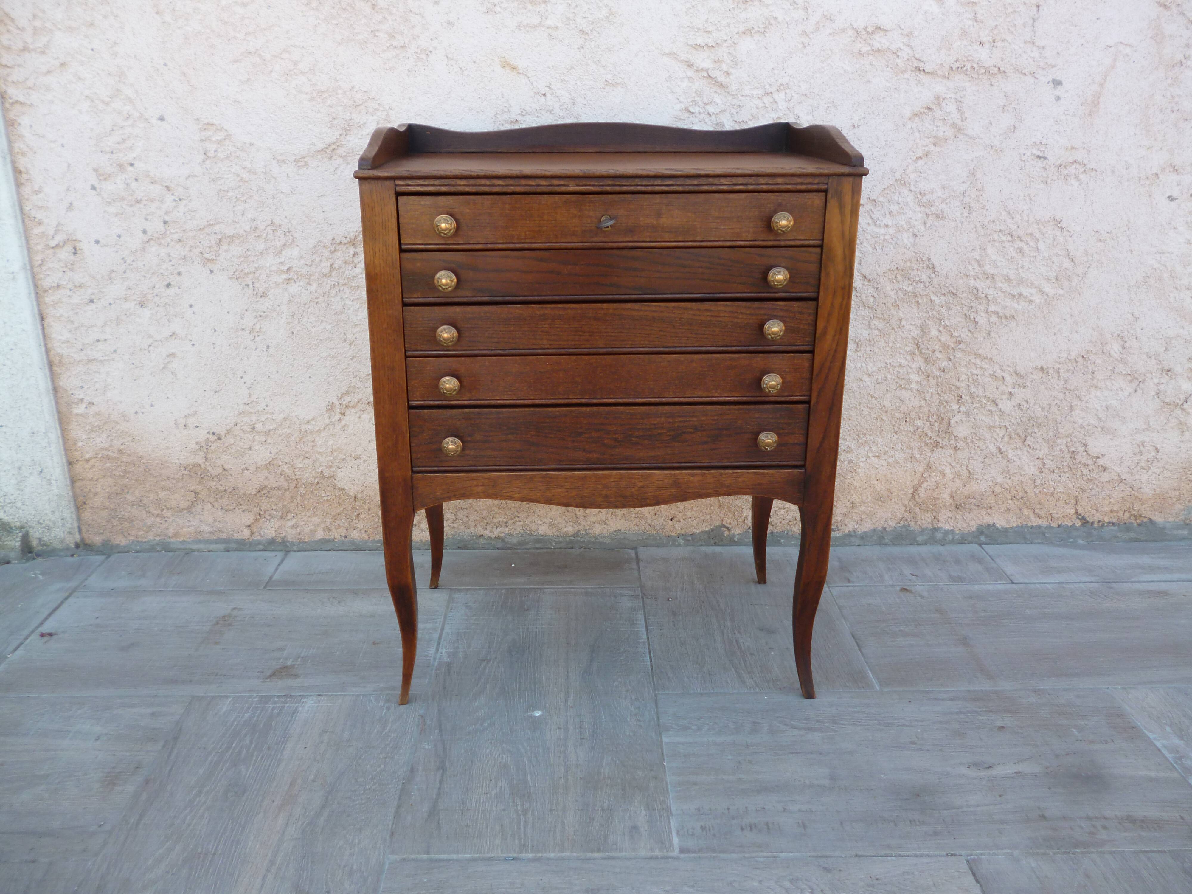 Silver dresser for Christofle cutlery set