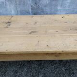 Farm table