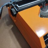 Silver Reed Silverette S Typewriter Orange