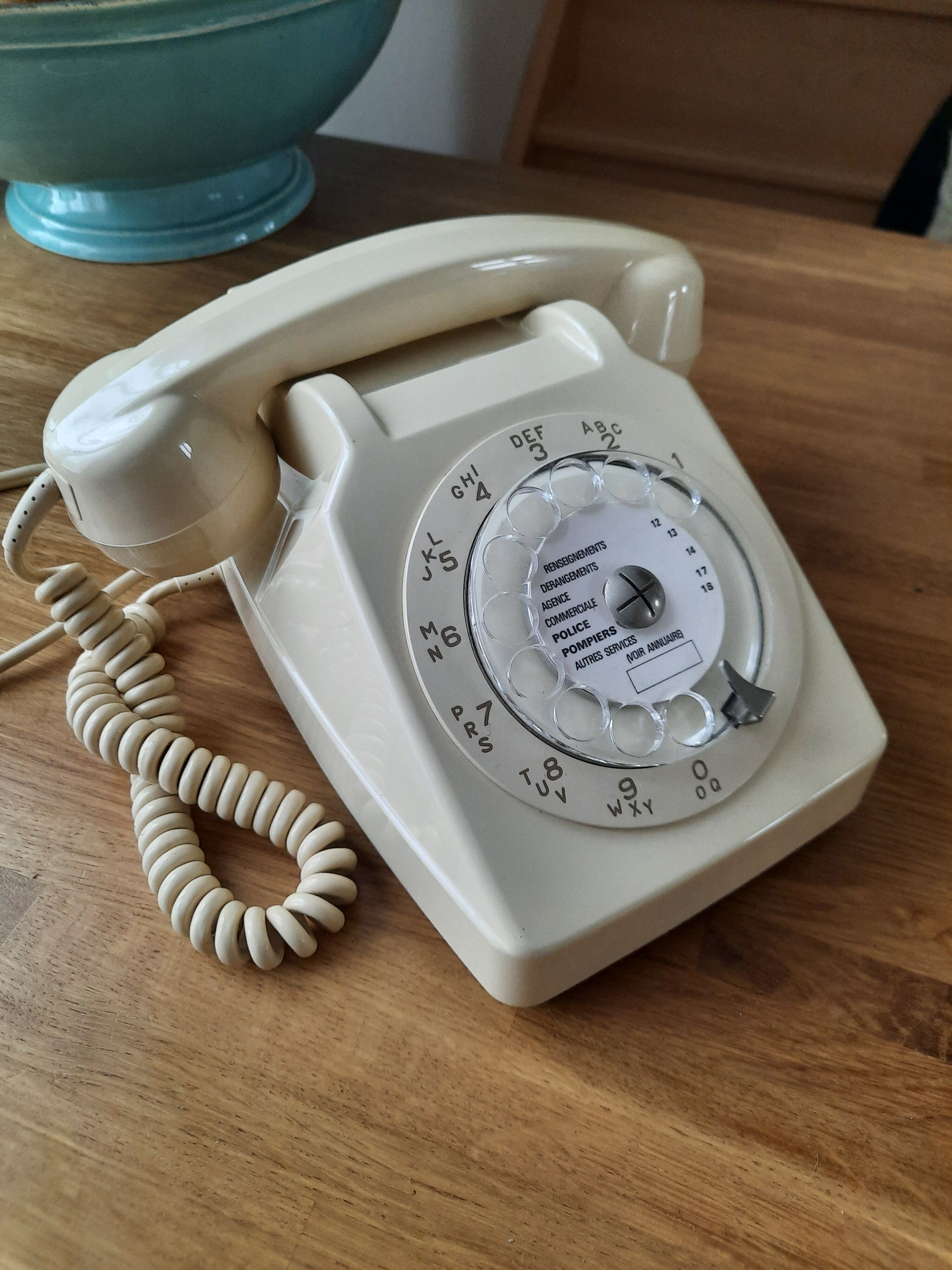 Vintage phone 1975