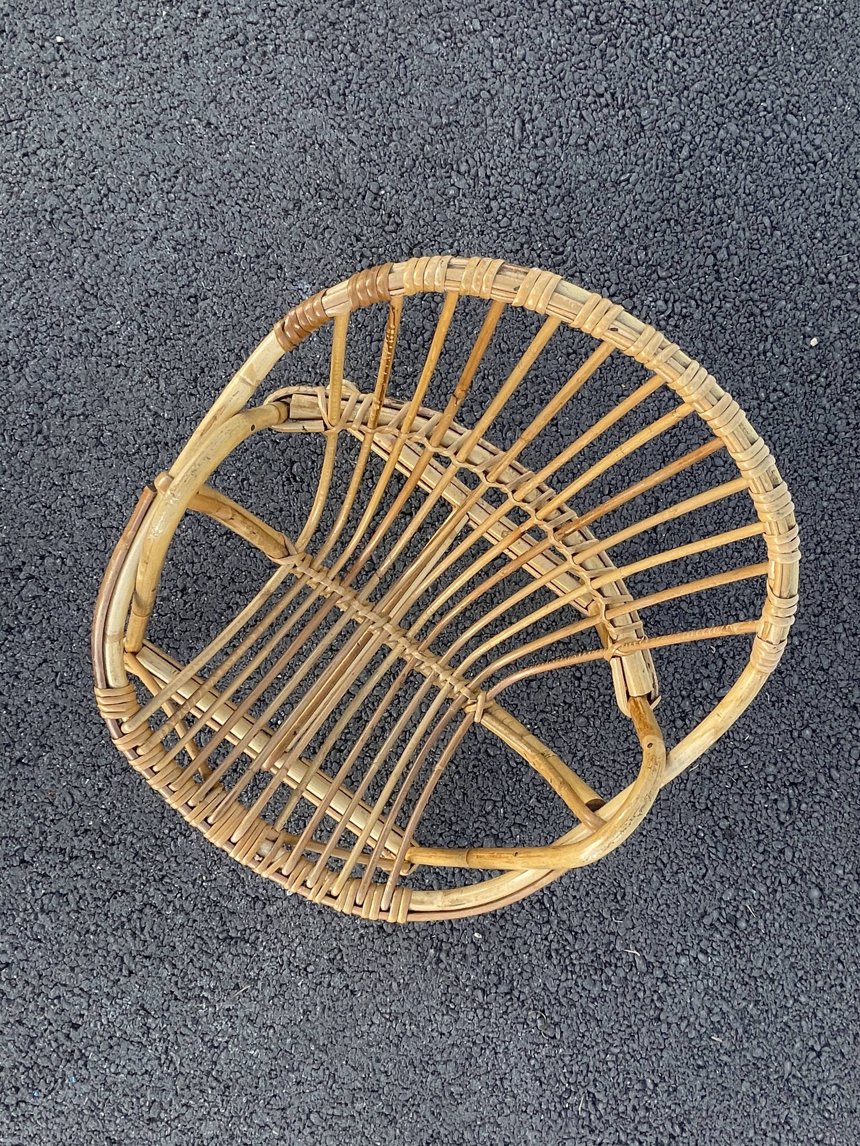 Armchair child wicker shell 70s