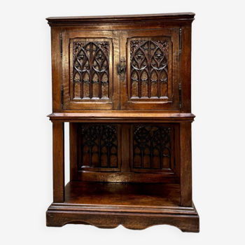 Crédence en bois naturel de style Néo-gothique, XIXème siècle
