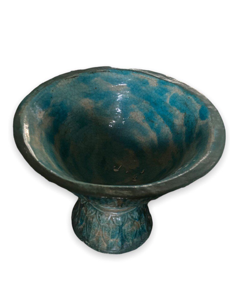Diabolo shaped cut in blue glazed ceramic