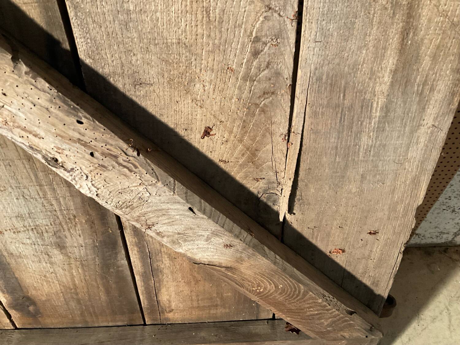 Porte, volet en bois