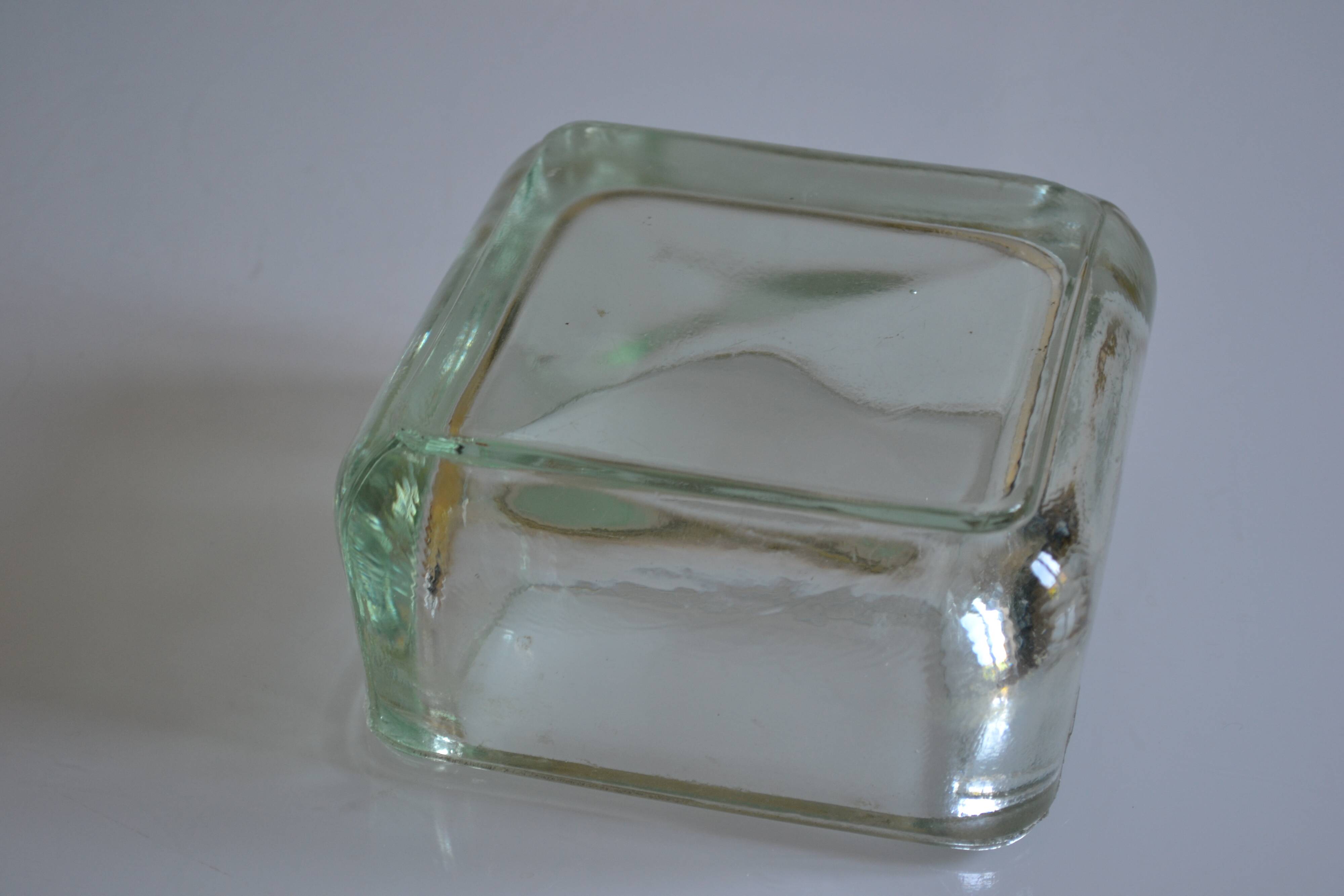 DLG pockets Lumax Le Corbusier Modernism Reconstruction