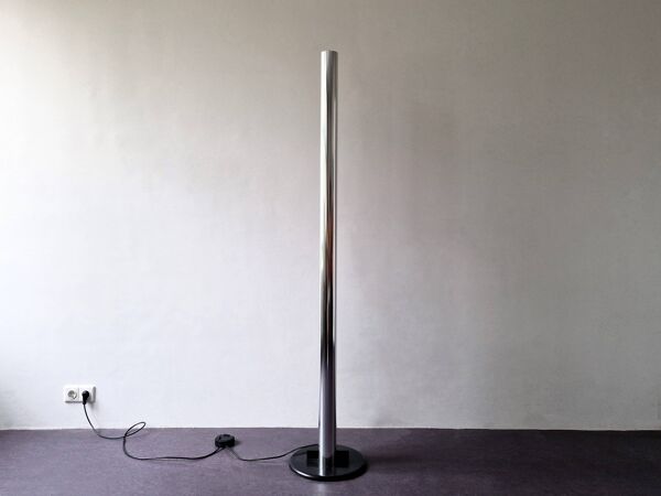 Lampadaire Megaron première édition de Gianfranco Frattini pour Artemide, Italie 1979
