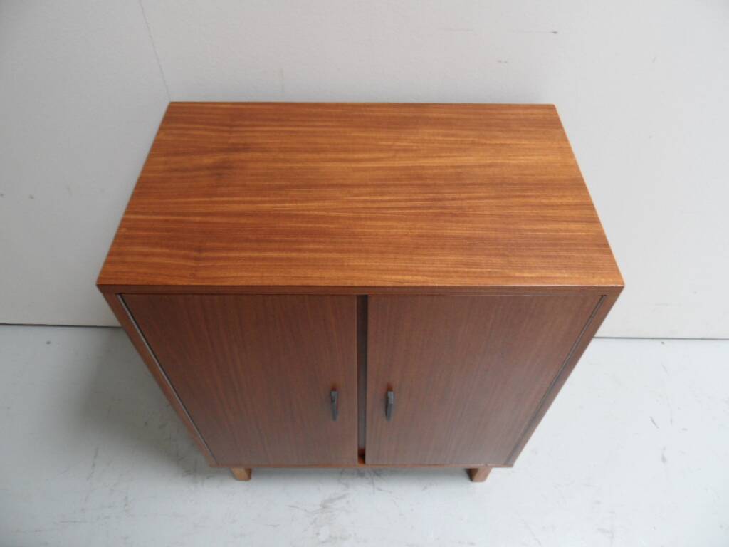 Mid century 2 door cabinet  sideboard
