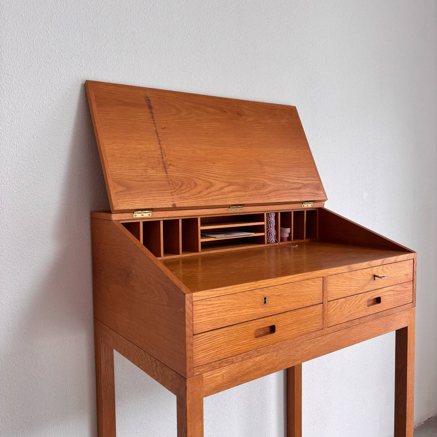 Vintage lectern desk oak