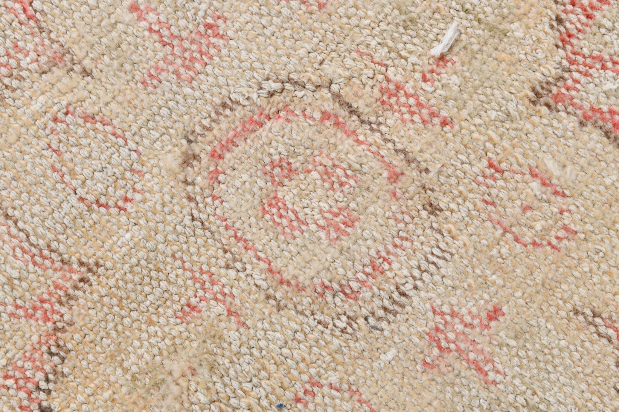 6x9 Soft Pastel Vintage Persian Rug, 176x297Cm SK 21097