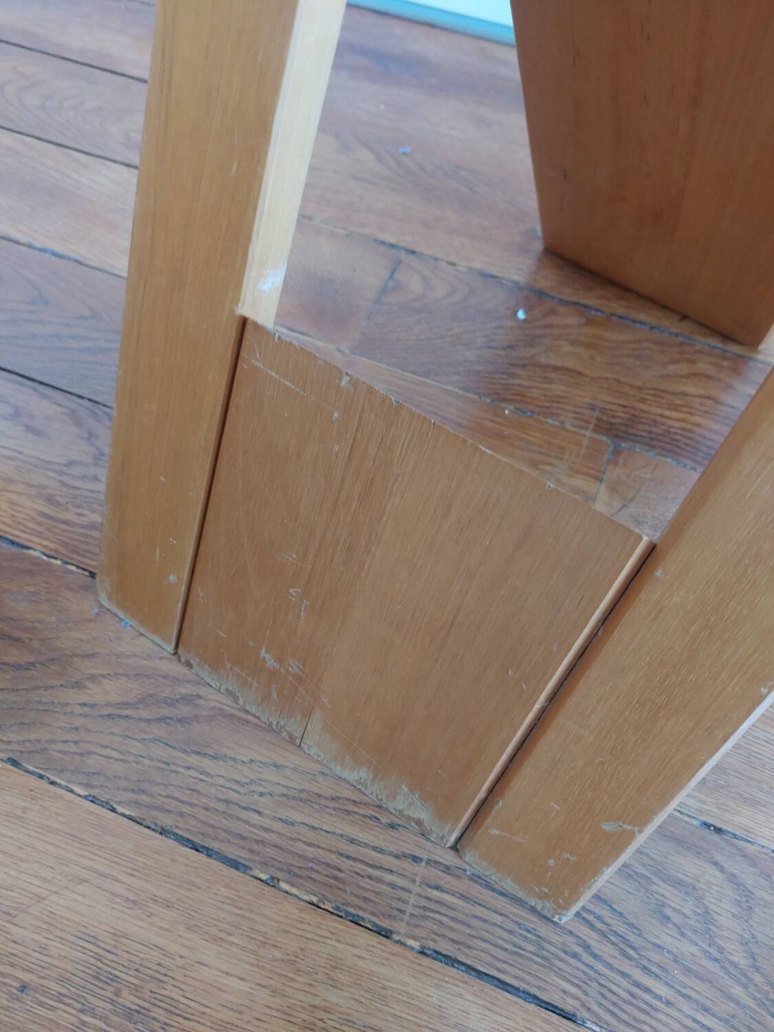 Set of 2 suzy stools