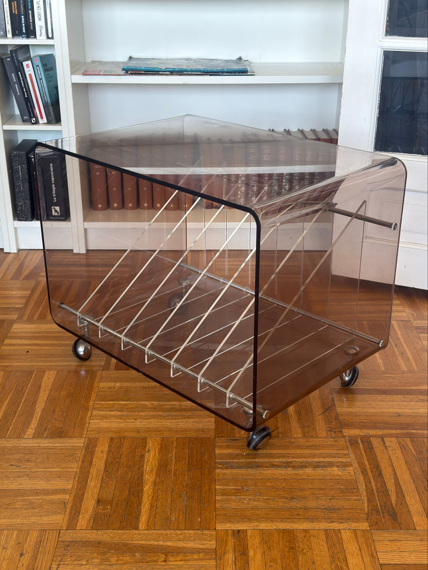 Coffee table / Hi-fi vinyl unit Michel Dumas