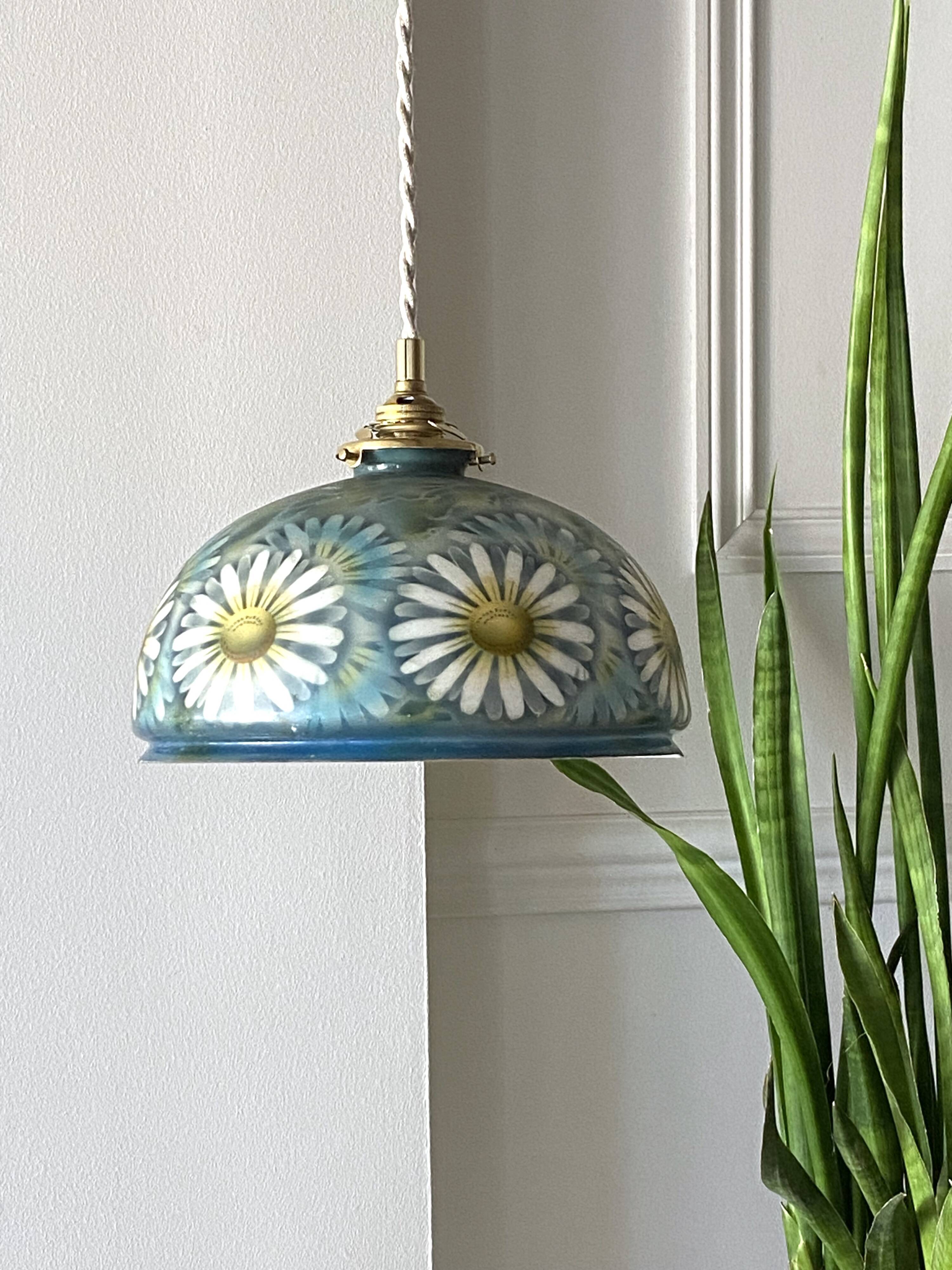 Art Deco “Marguerite” pendant light