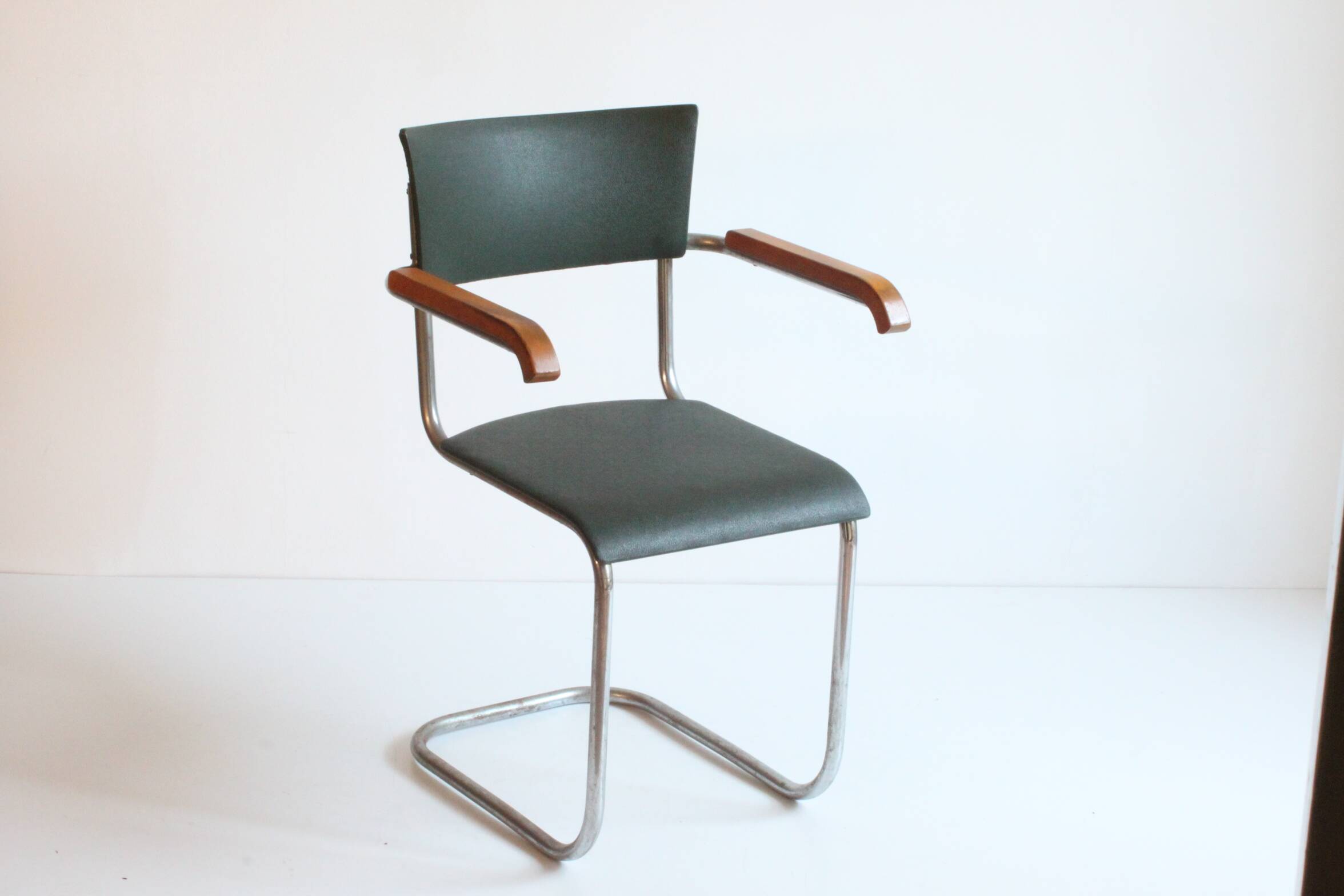 Art deco tubular Armchairs, 1930s set of two