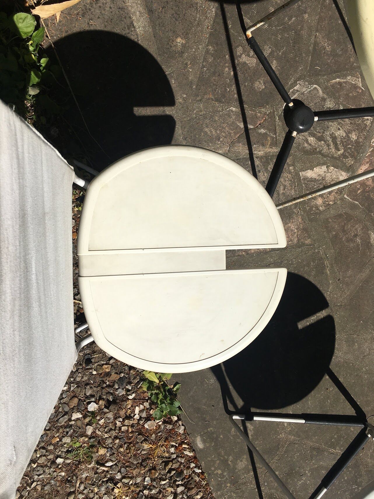 Outdoor table design 60s