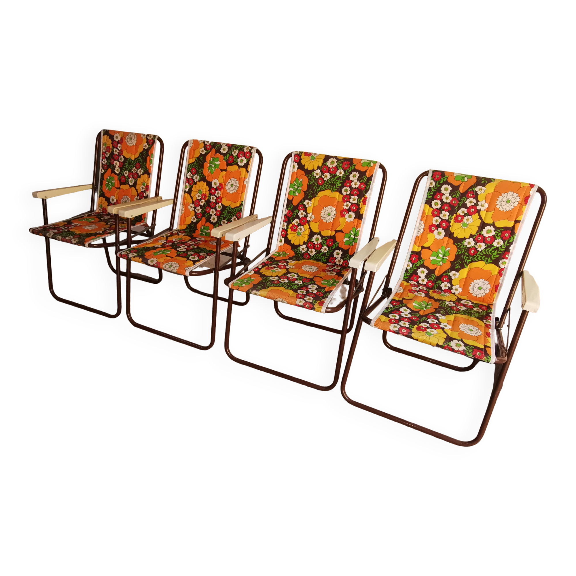 set of 4 beautiful vintage 70's Orange flower camping chairs. folding folding