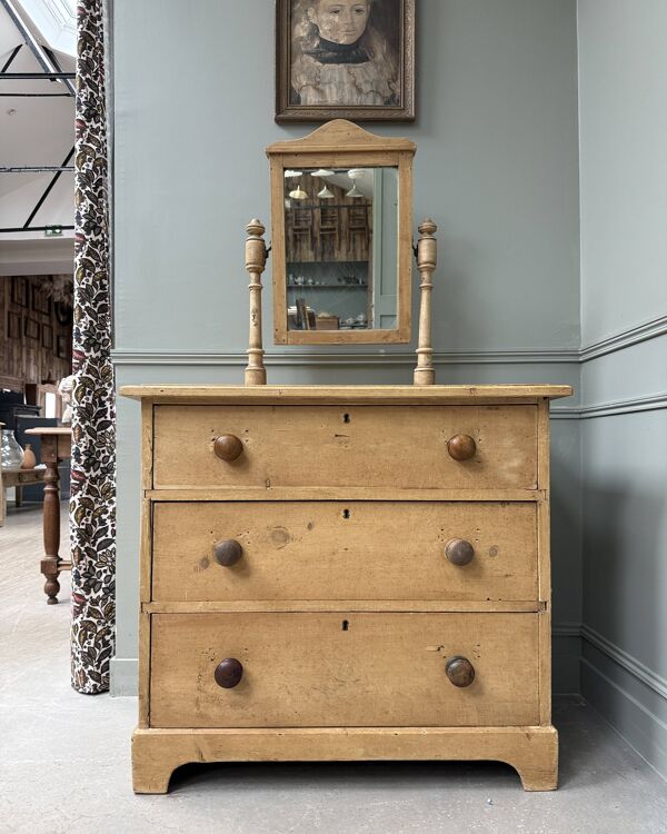 Commode anglaise coiffeuse