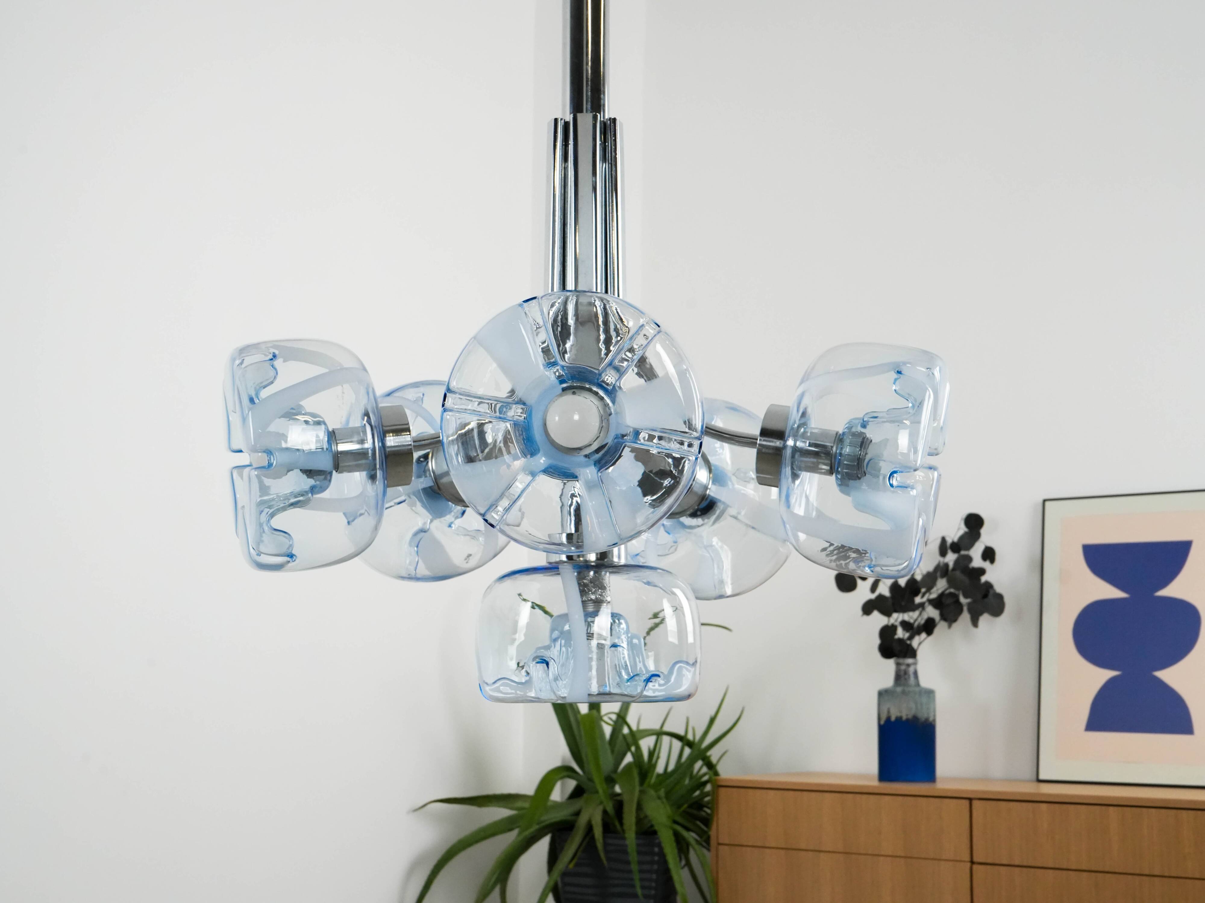 Chandelier, Italian design, Murano glass, 1970s, manufactured in Italy
