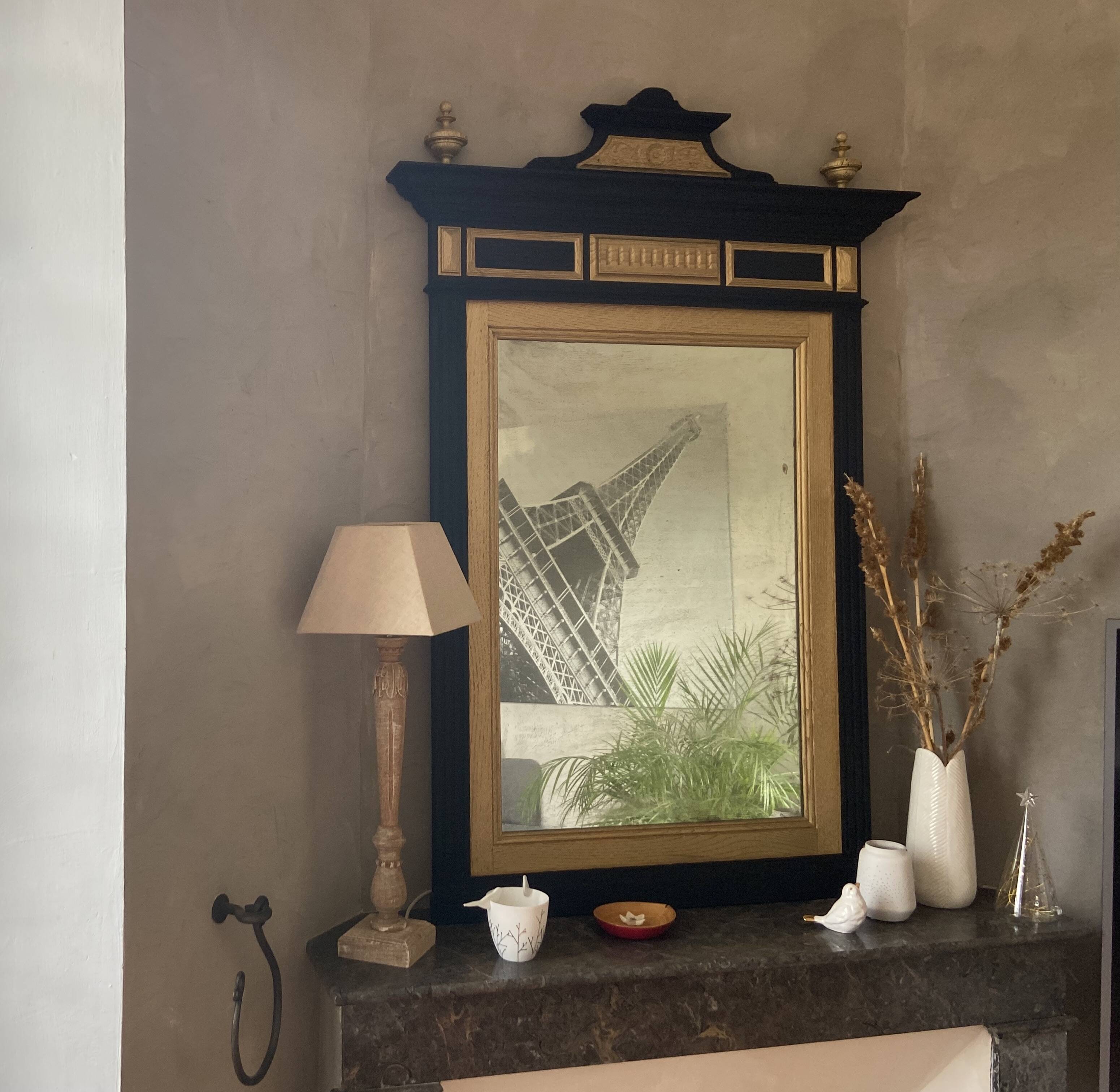 Large mirror in black and gold oak