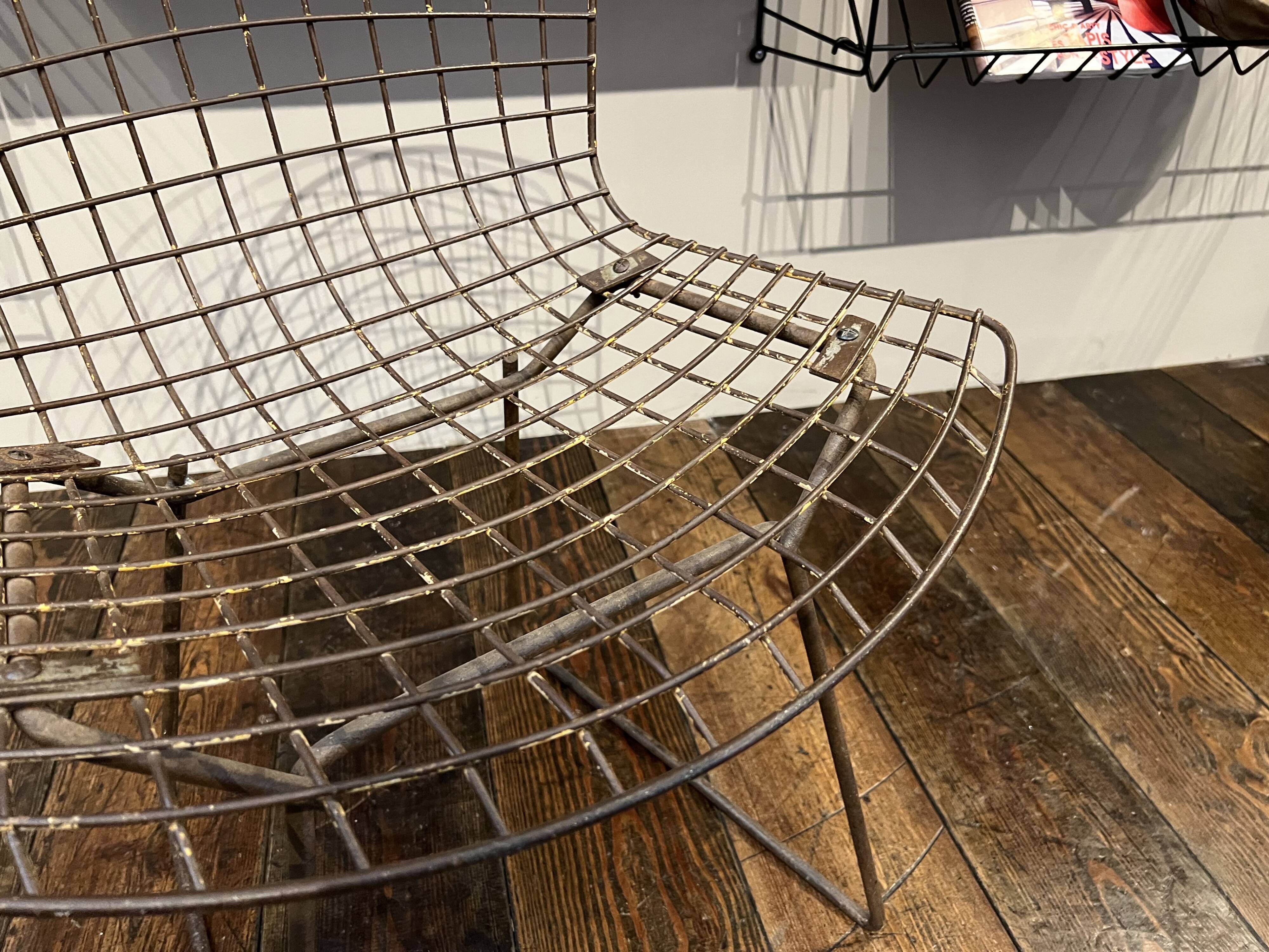Chaise en métal