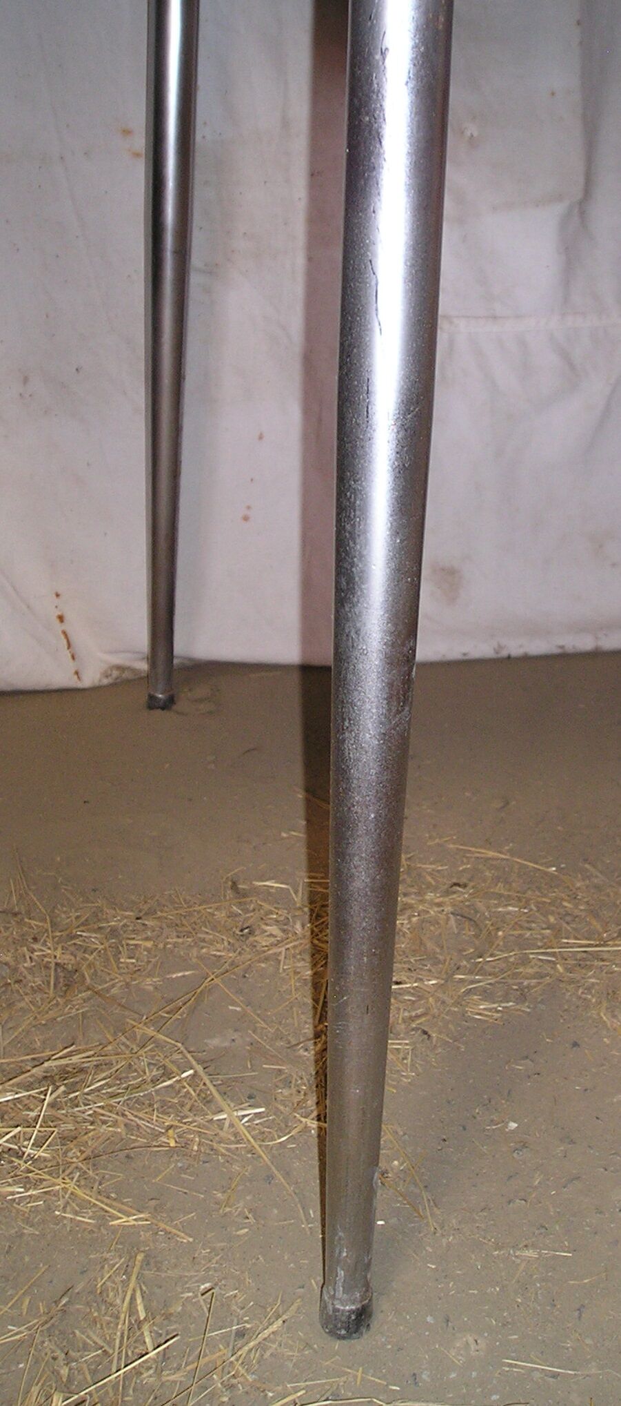 Table formica red 1970