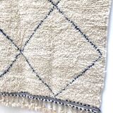 Moroccan Berber carpet Beni Ouarain with majorelle blue diamonds 1.89x1.38m