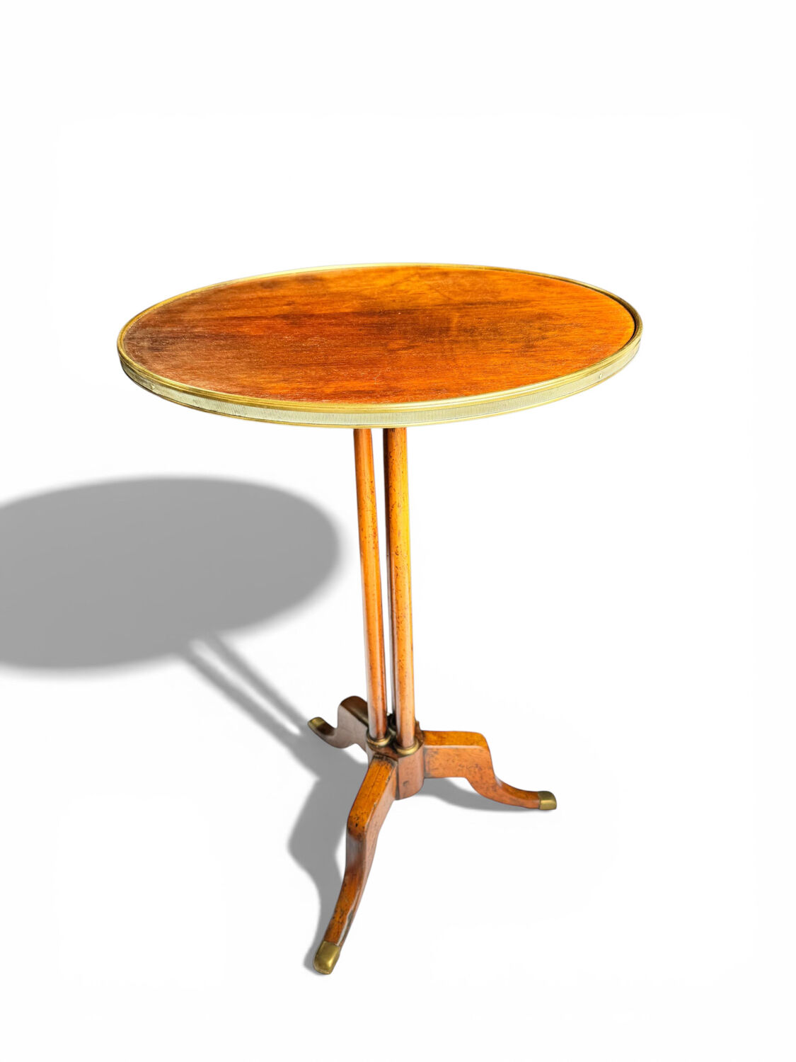 Side table / guéridon from the 19th century, tripod base "crowned dragon"