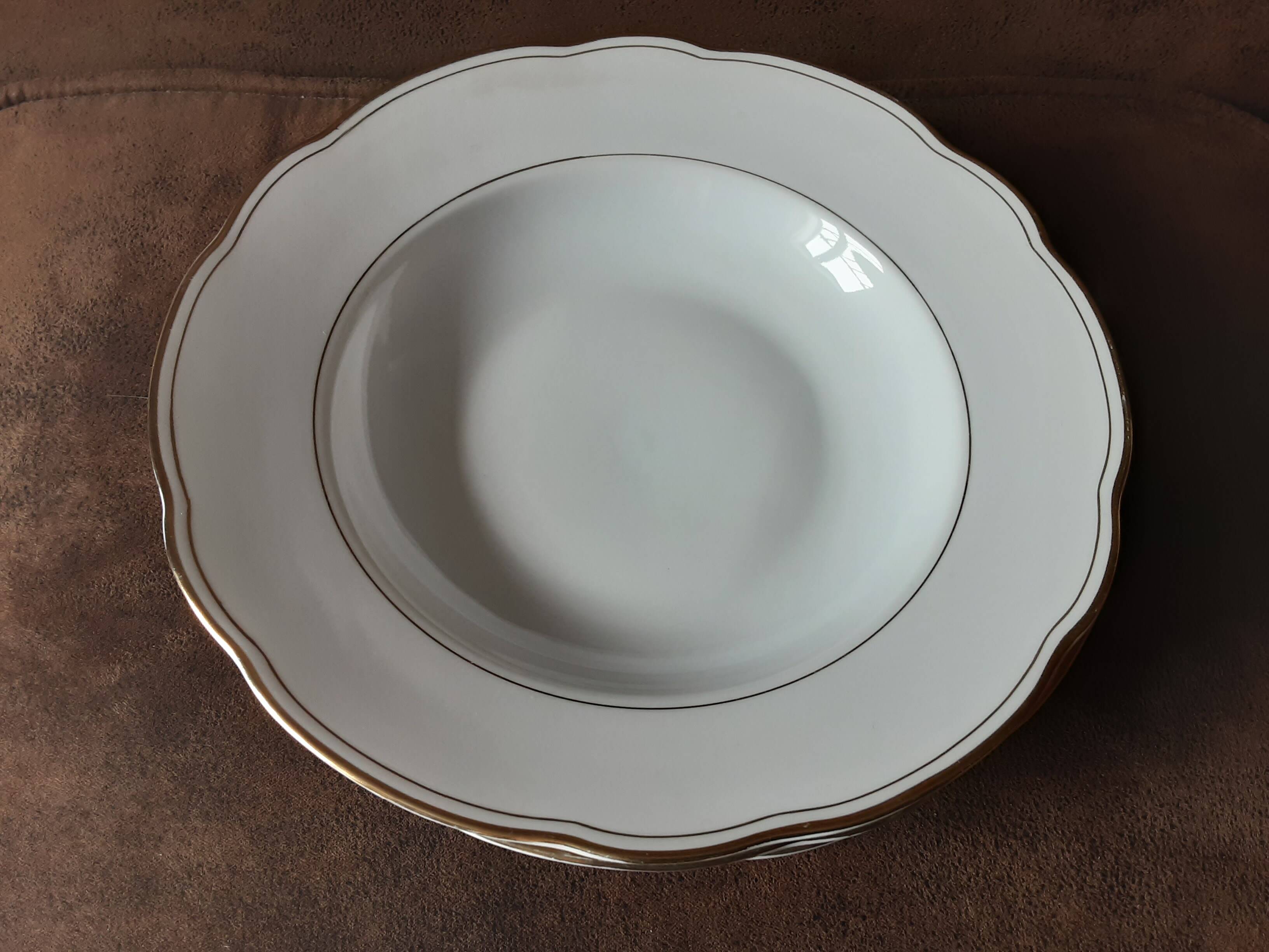 Set of 4 Czechoslovakian soup plates
