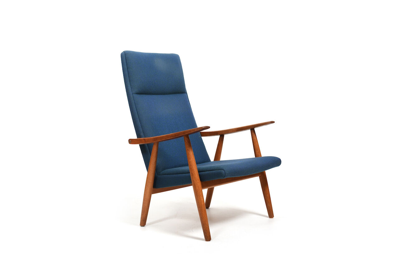 Fauteuil GE-260 en chêne par Hans J. Wegner années 1950