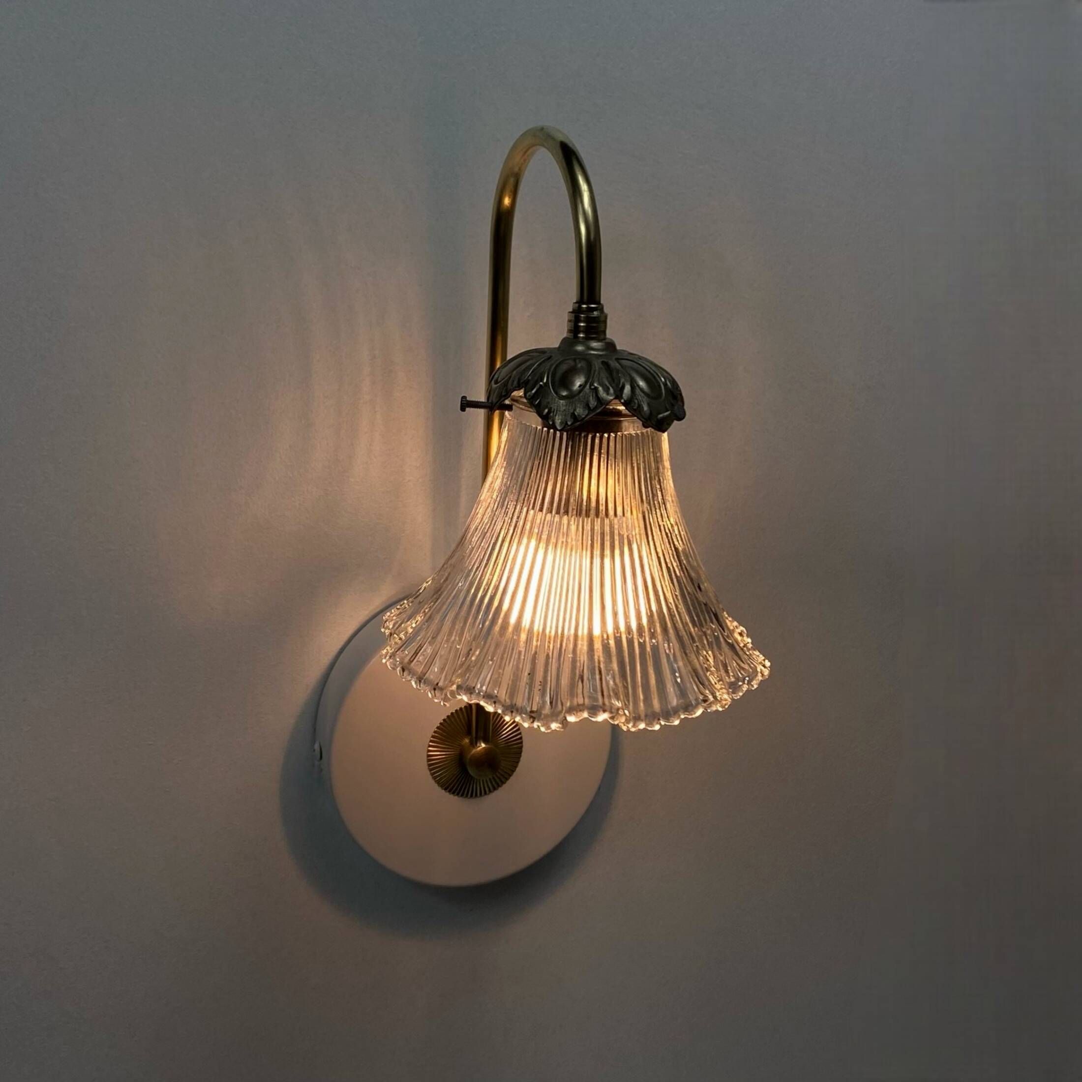 Old wall light swan neck brass tulip transparent glass vintage decoration LAMP-7177