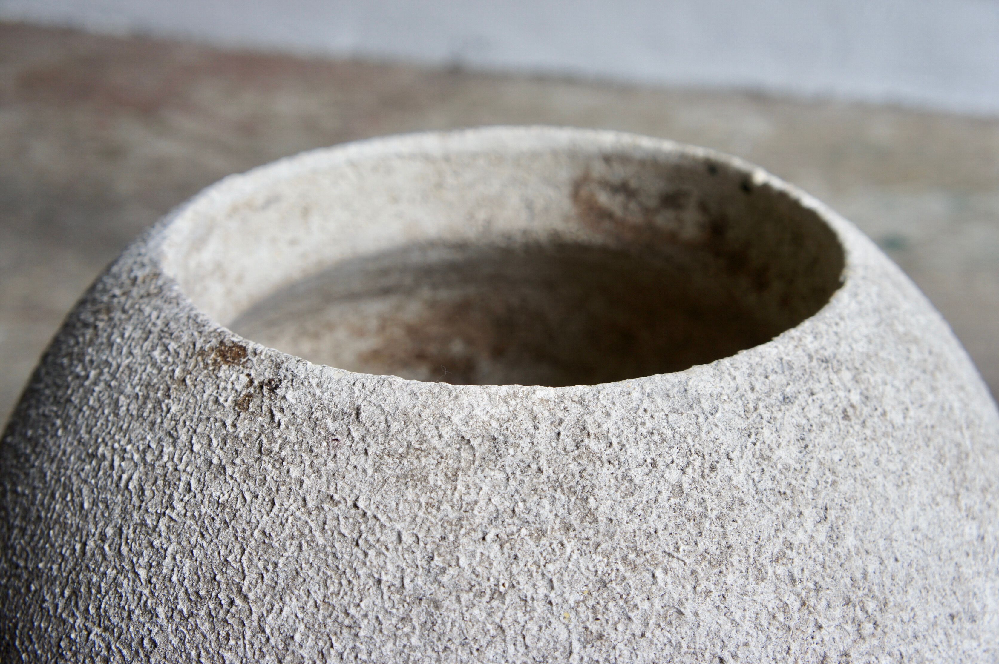 Spherical concrete planter