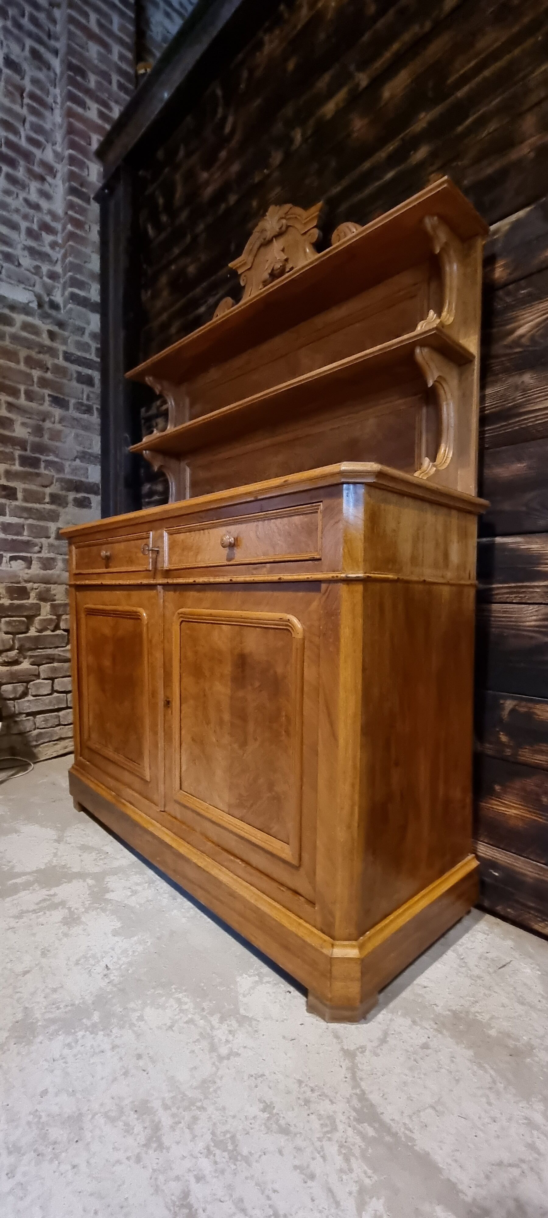 Buffet Saint Hubert en bois clair