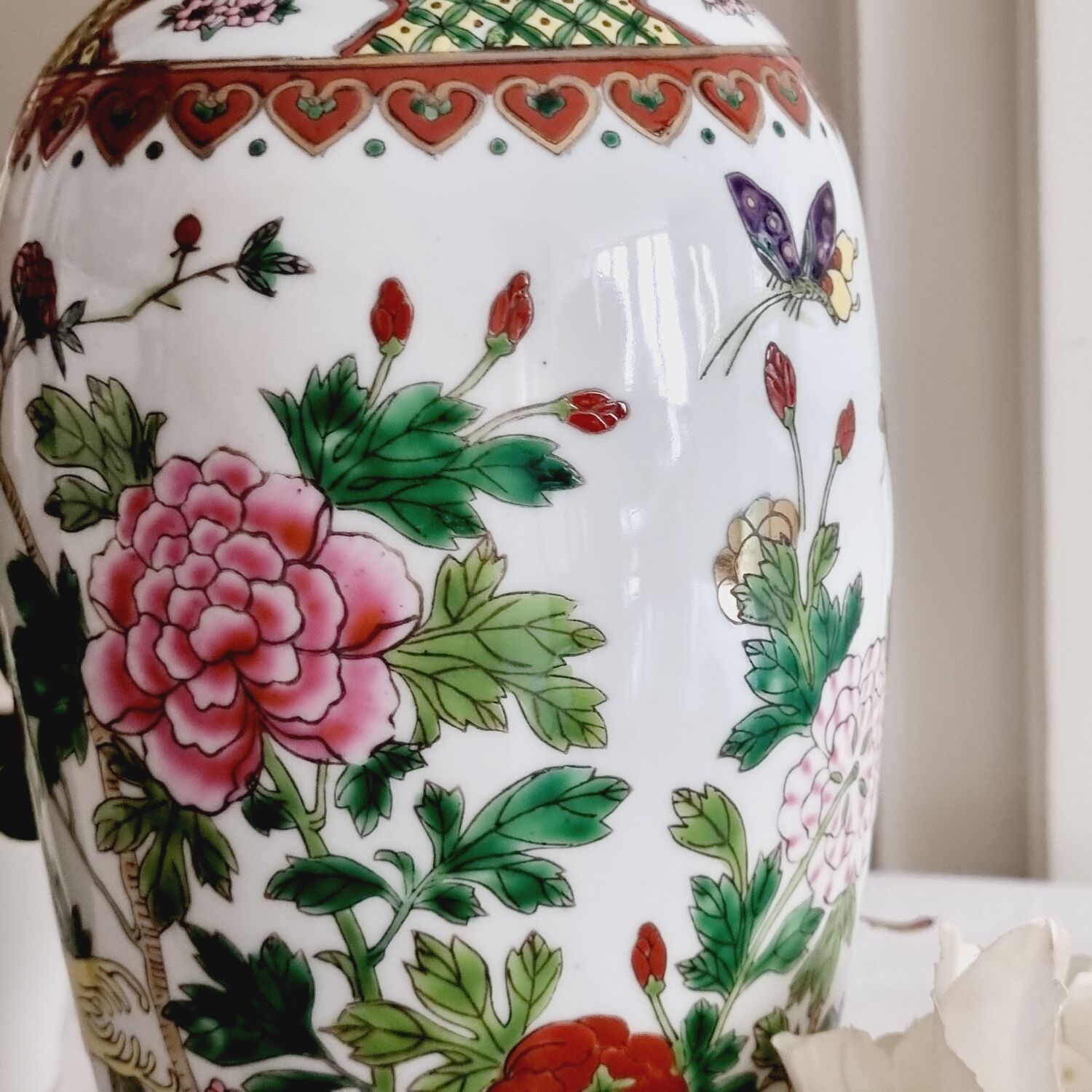 Chinese porcelain baluster vase