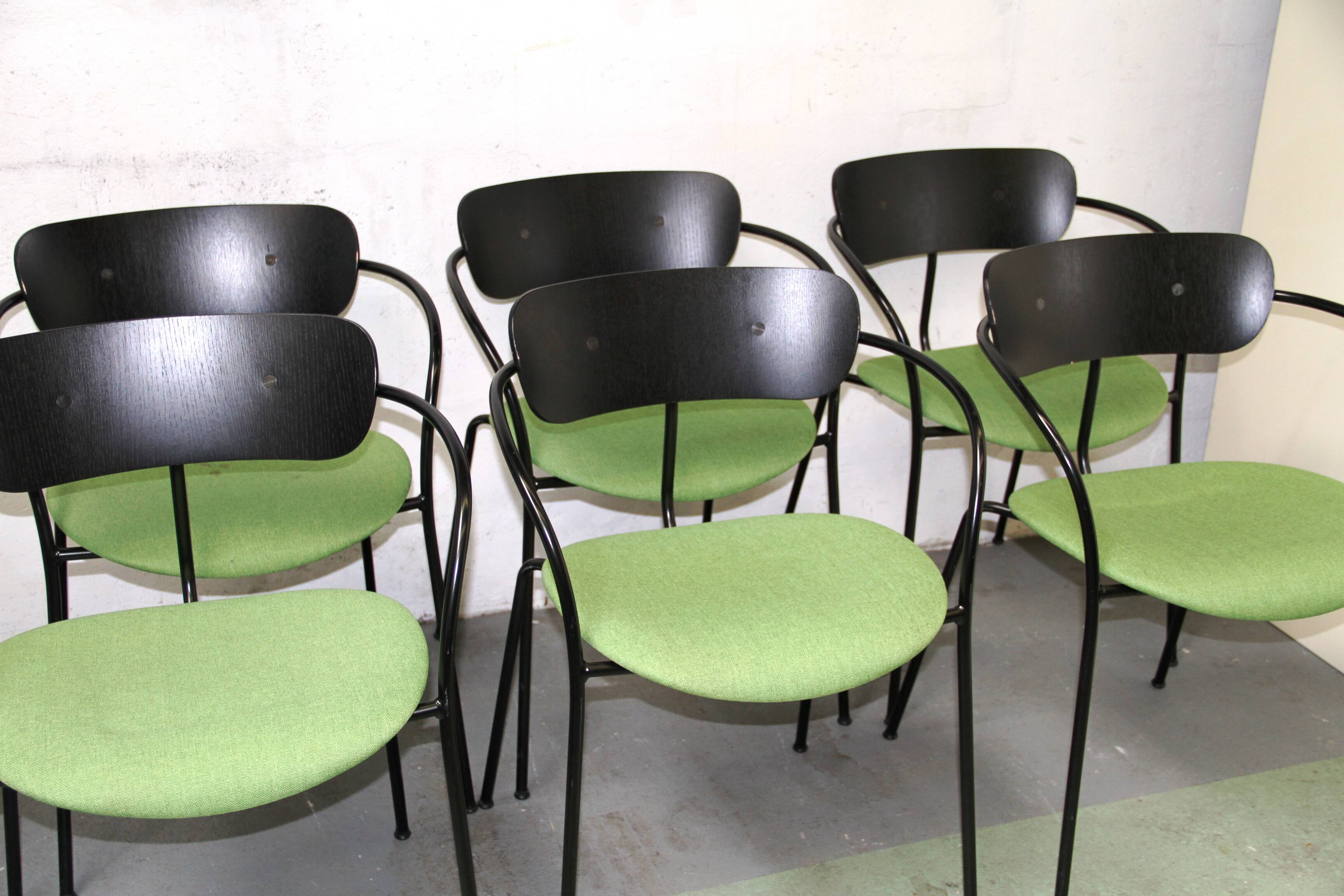 Pavilion AV4 chair, & Tradition