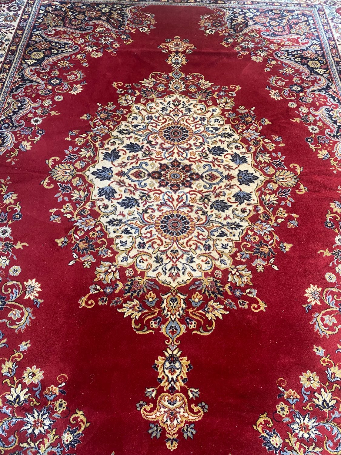 Large ornate pure wool rug, Persian style, 300 x 420