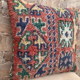 Vintage Berber cushion in purple wool handmade in Morocco