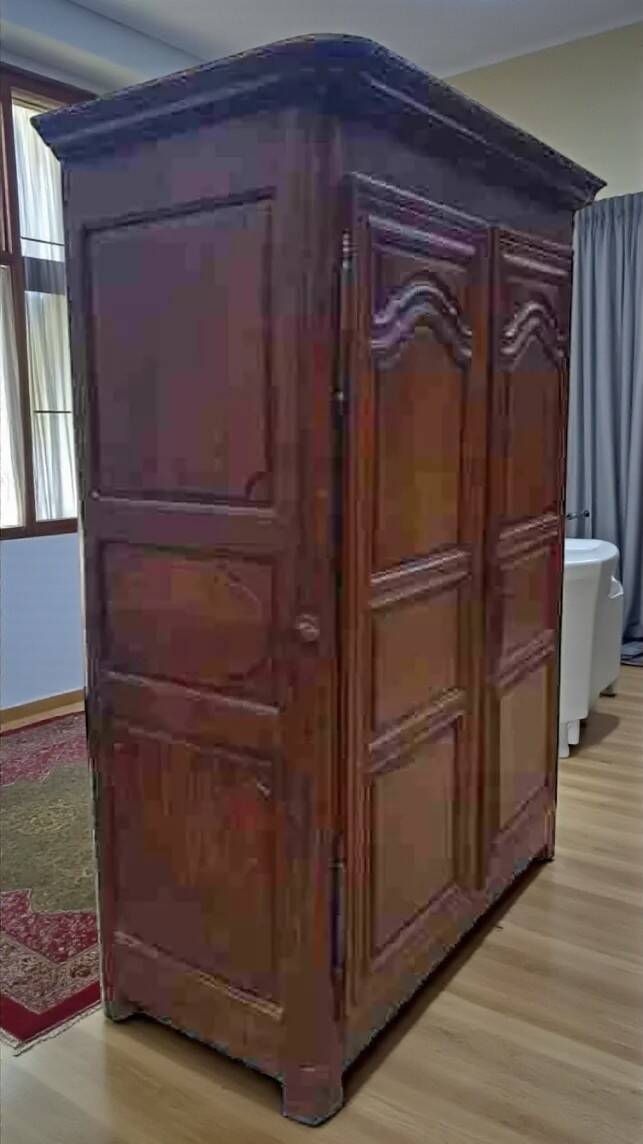 19th century oak wardrobe