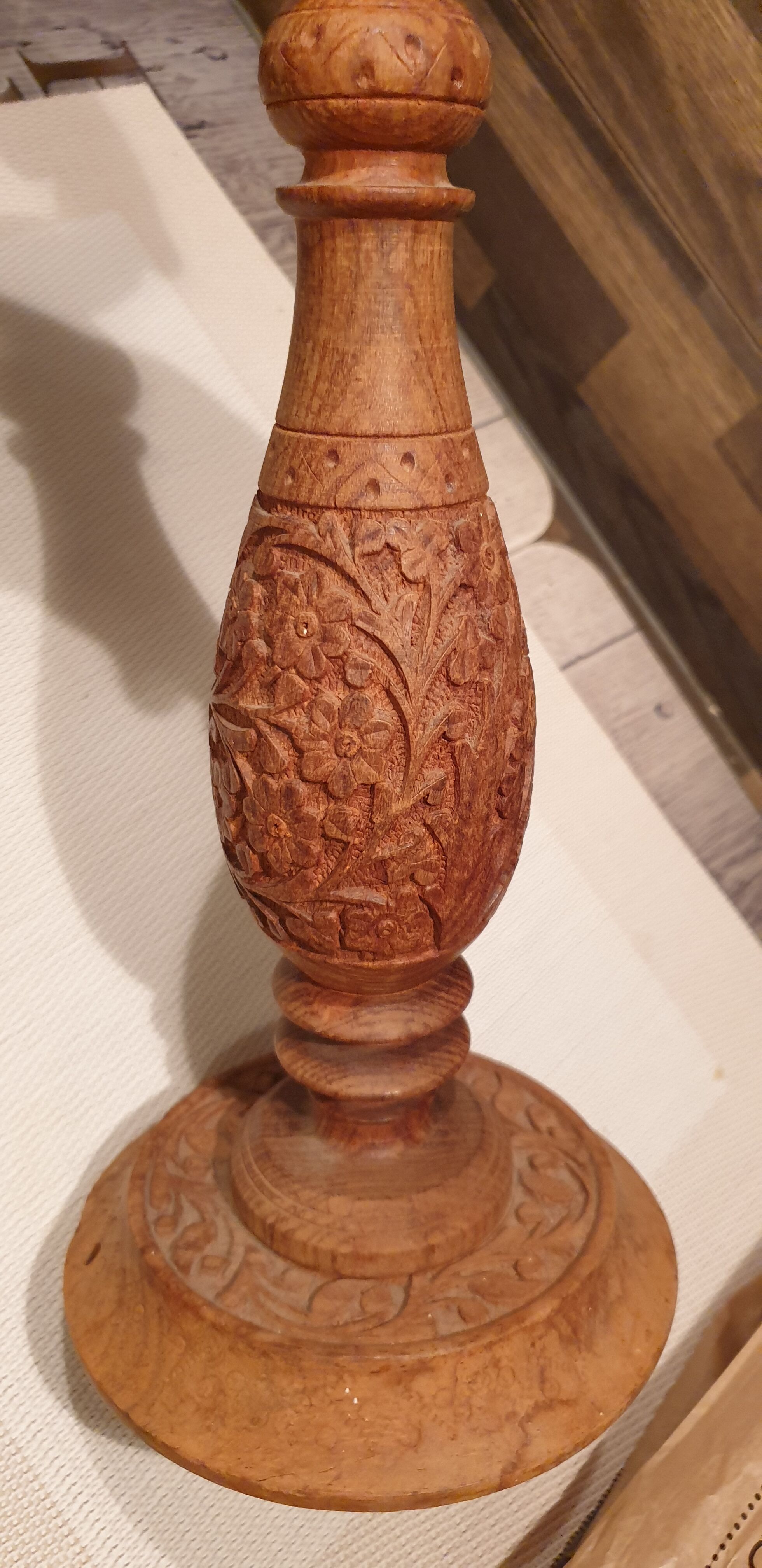 Indian rosewood lamp foot
