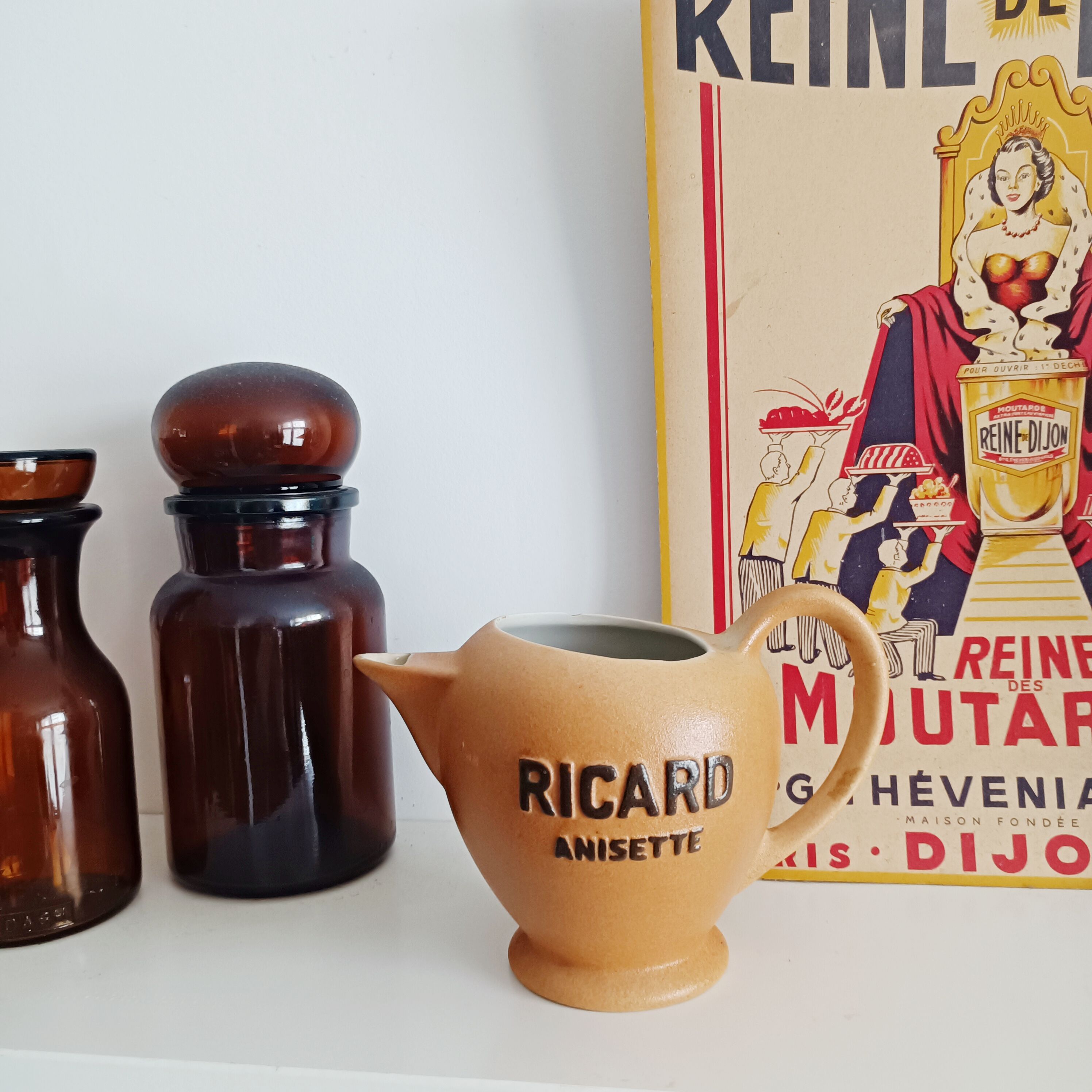 Stoneware pitcher Ricard anisette