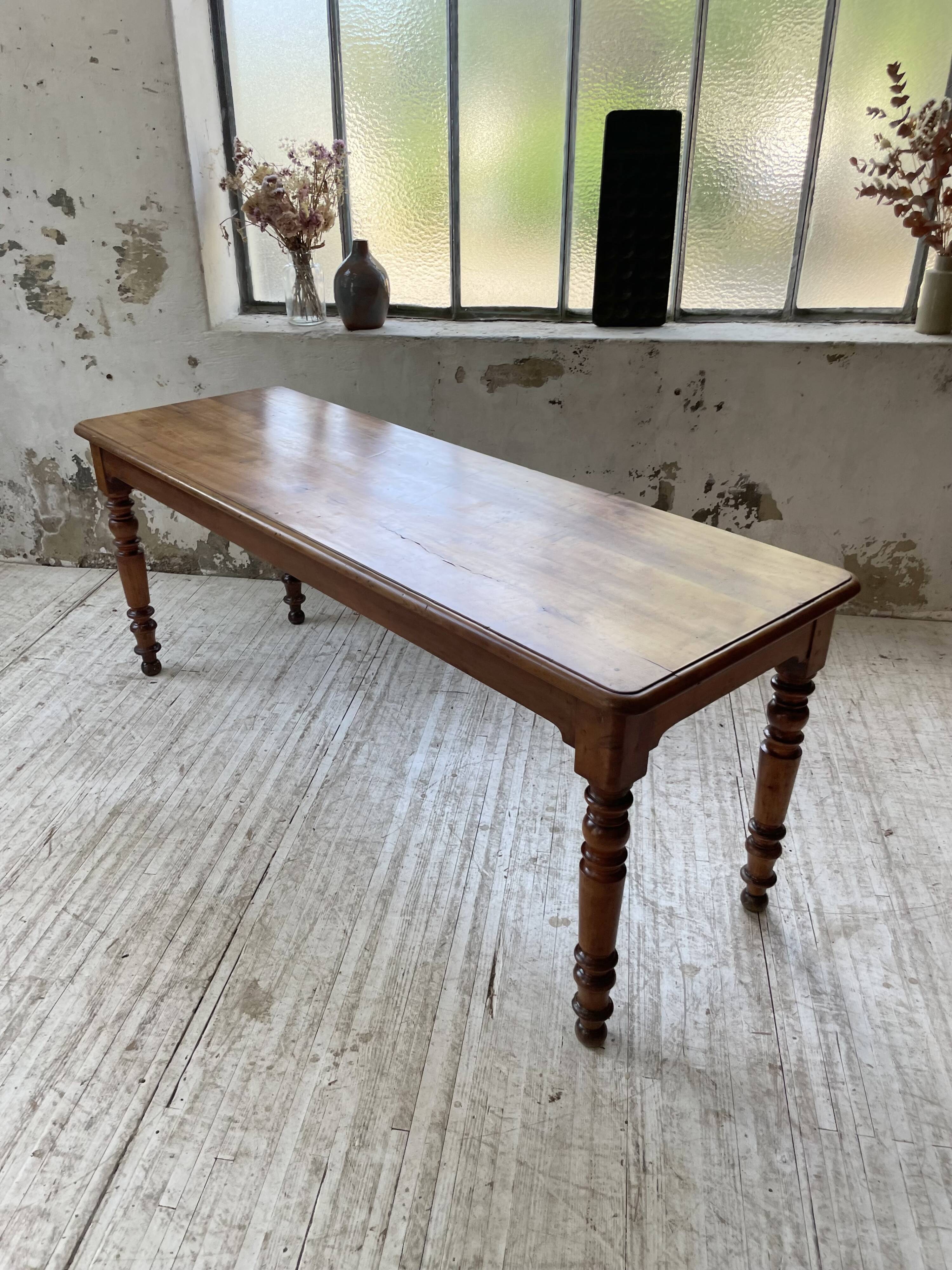 Walnut farm table 185 cm