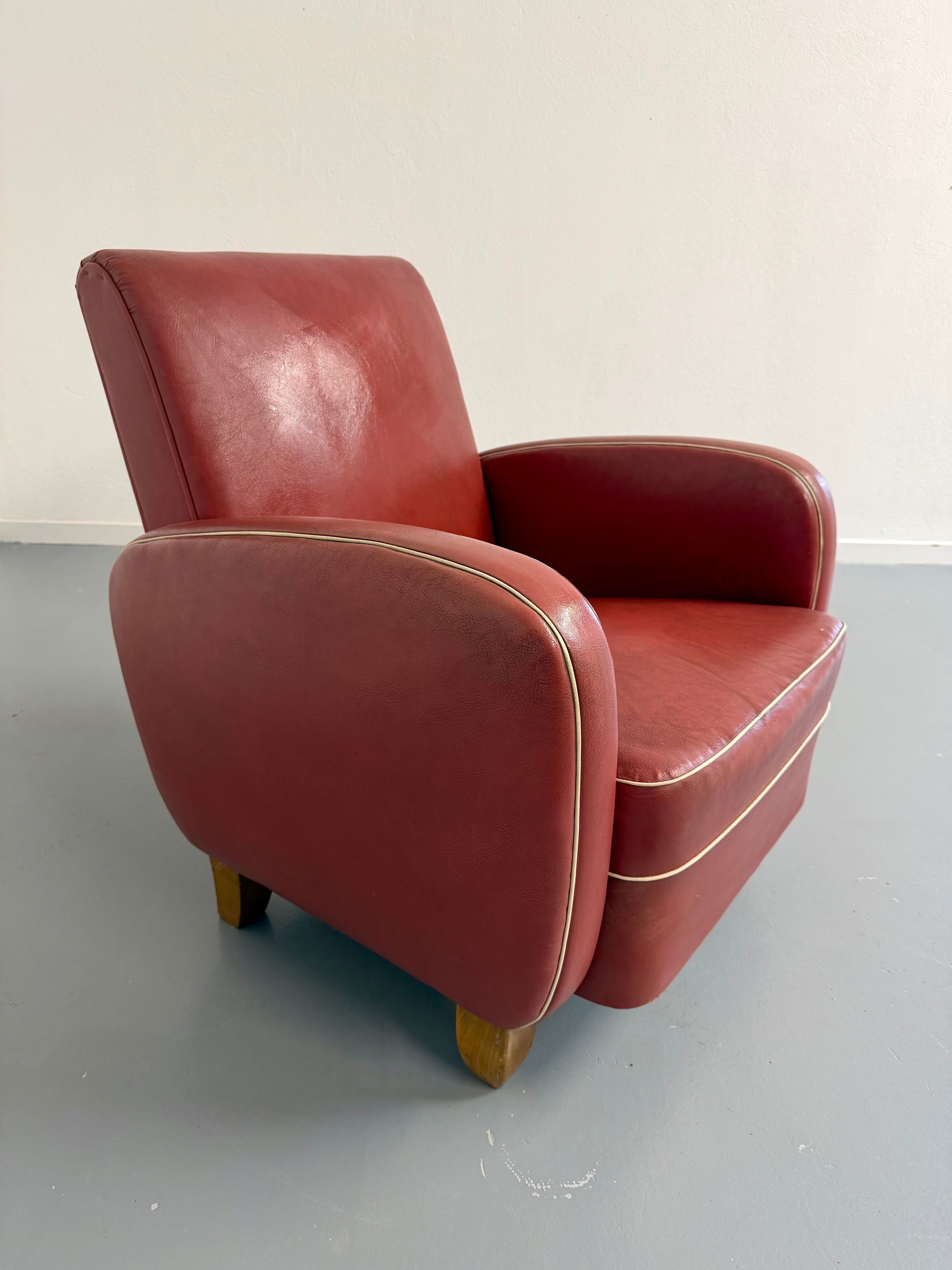 Vintage red faux leather Art Deco club chair from the 1940s/50s.