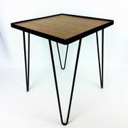 Table d’appoint chêne et métal noir 1950
